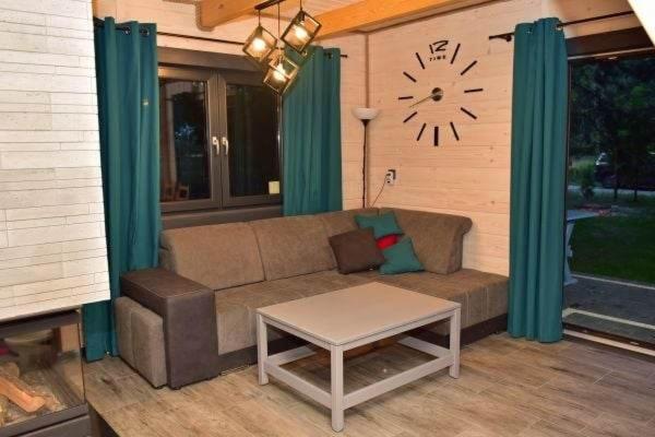 Bialy Chalet Zary (Lublin)